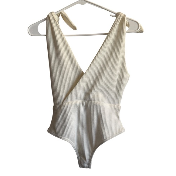 SNDYS Revolve Karla Bodysuit, White, Size XS - Picture 10 of 11